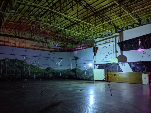 伊参スタジオ体育館