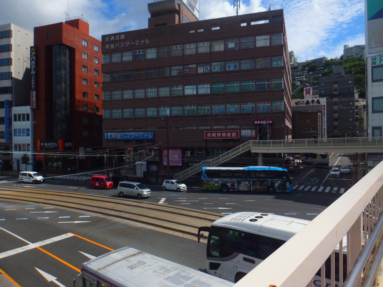 長崎駅前バスターミナル