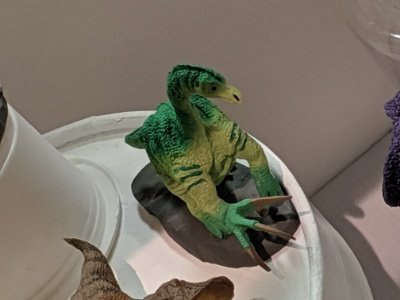 テリジノサウルス2