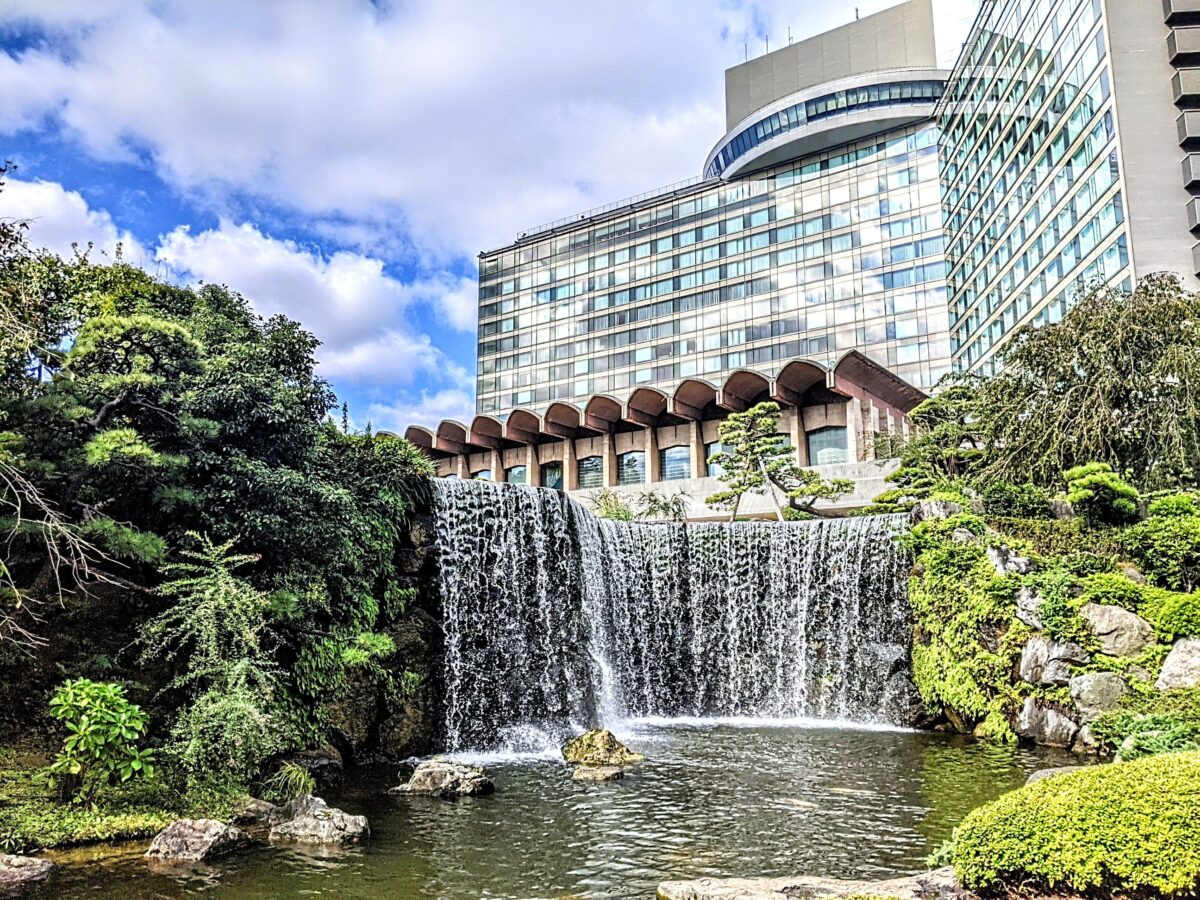 都心のリフレッシュポイント ホテルニューオータニ 日本庭園 千代田区紀尾井町 シマグニノシマタビ