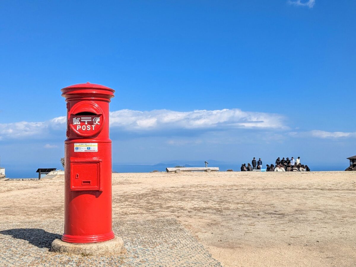 天空のポスト＆空飛ぶほうき『朝熊山頂展望台』（伊勢市） | シ