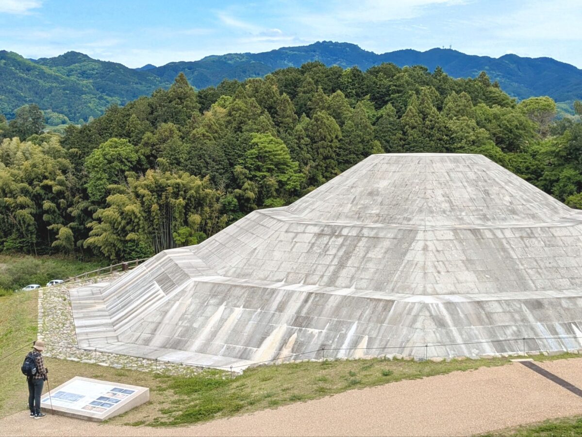 根付　鹿角　仙人　在銘「古山」 根付 鹿角 仙人 在銘「古山」 - メルカリ
