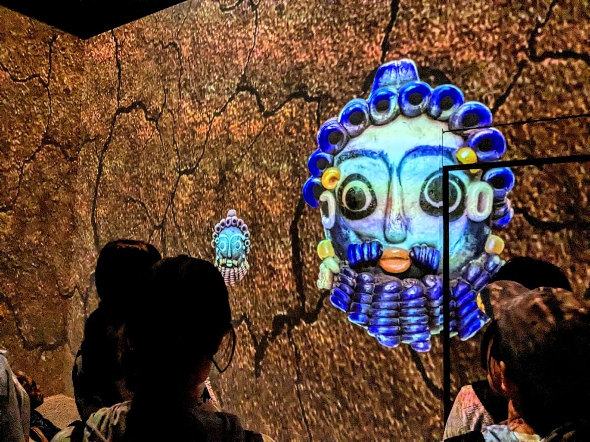 ジャスミンと砂漠と飛び交う仮面『チュニジアパビリオン』（大阪・関西