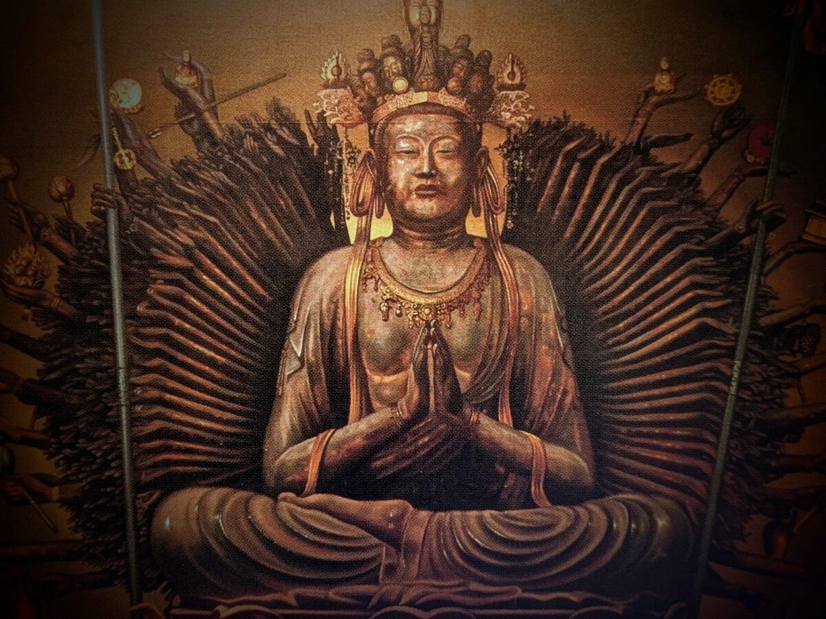 御開帳は月イチ！本当に1,000本腕を持つ千手観音に会いに行く『葛井寺